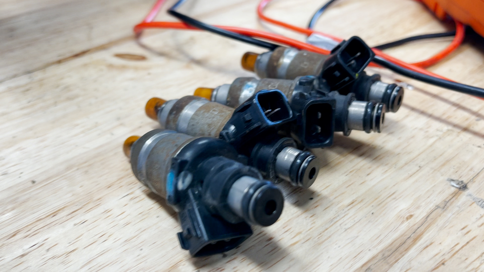 OEM Honda Accord EX Fuel Injectors 94-97 (2.2L VTEC) – Set With Connectors – Used