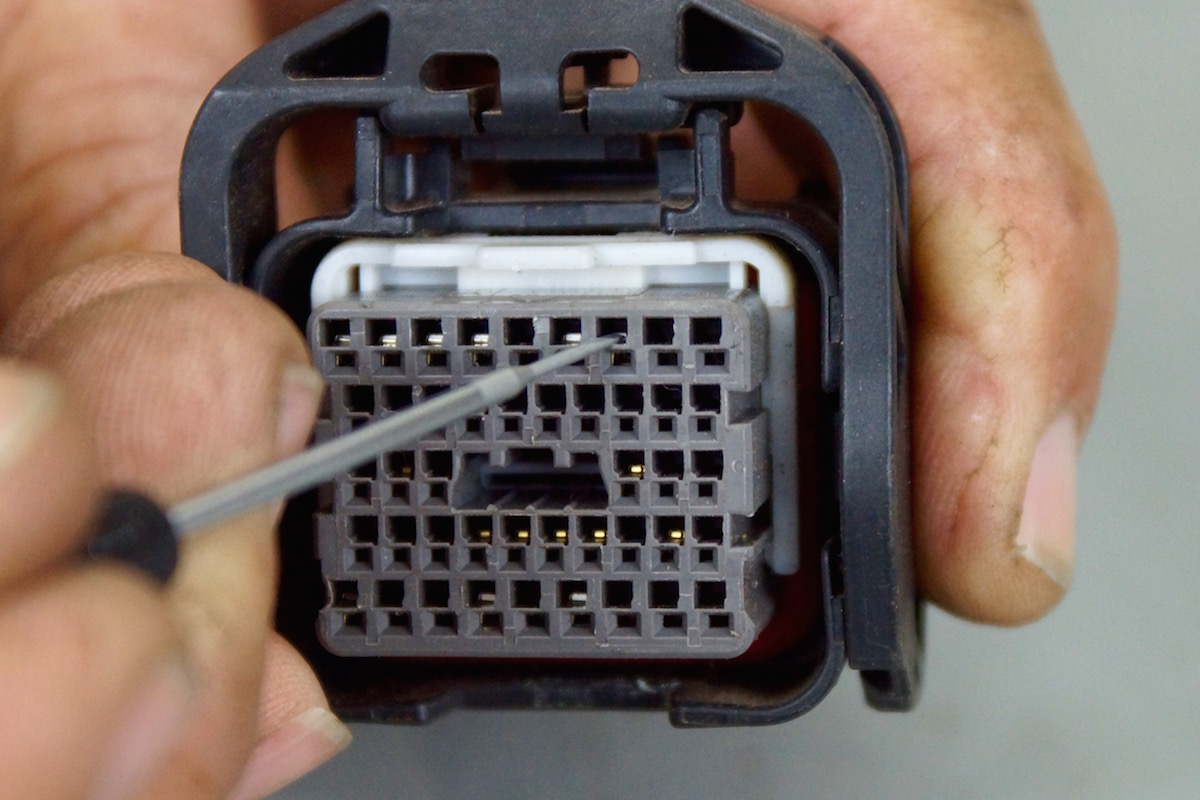 VTEC Academy | ECU Pin Removal Guide