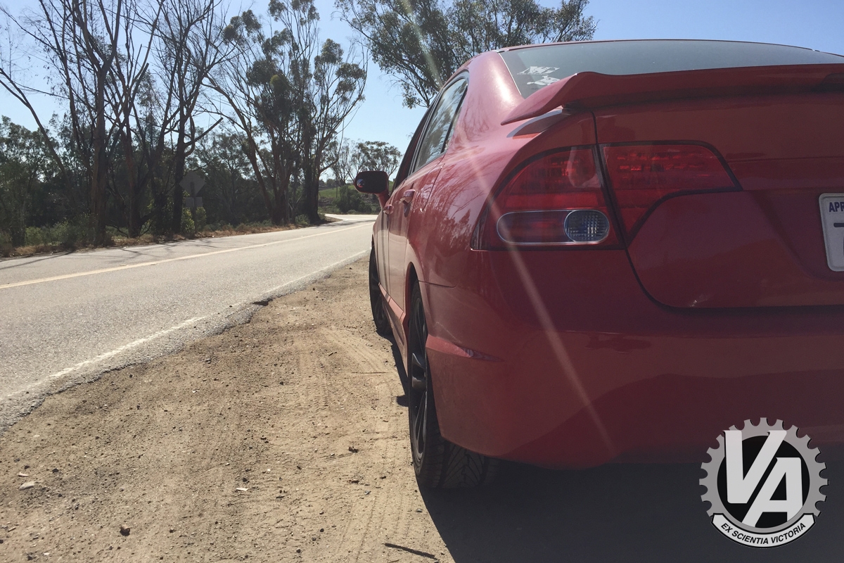 Zoom in road-civic1200.jpg